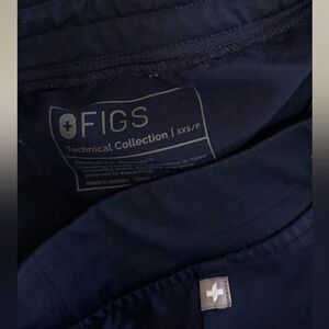 Figs Zamora navy joggers